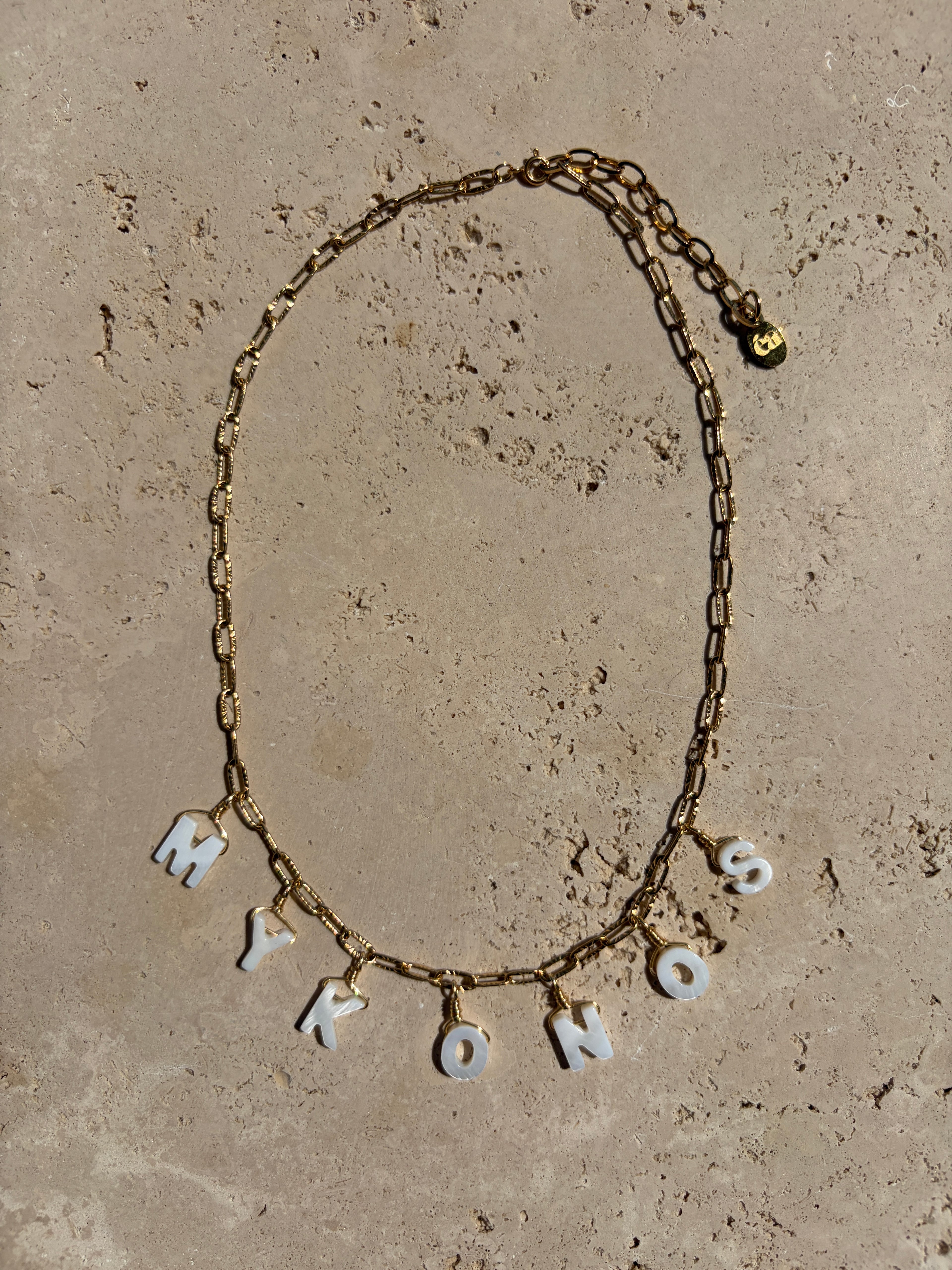 Collier message “Les cartes postales”