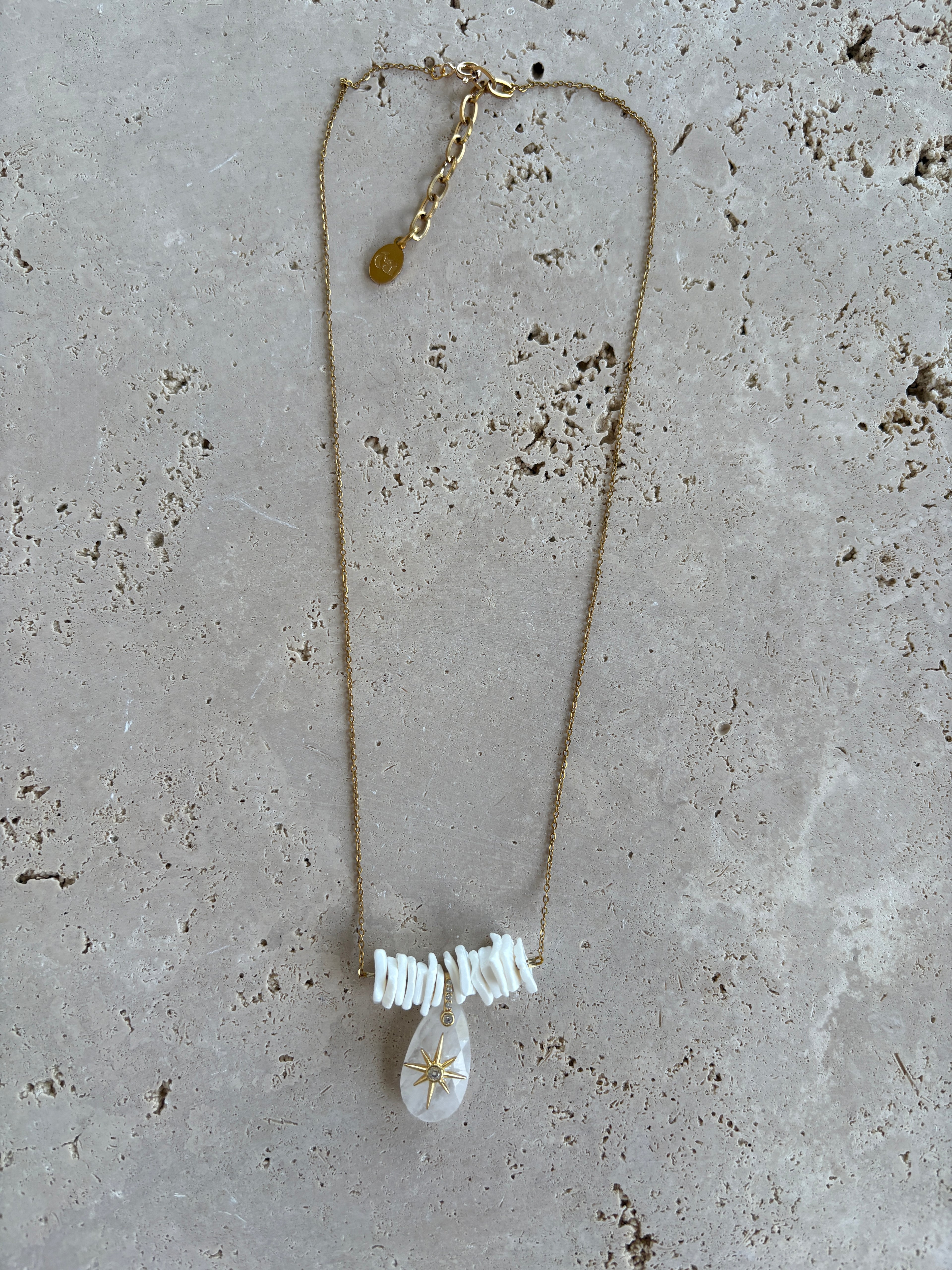 Collier Astra