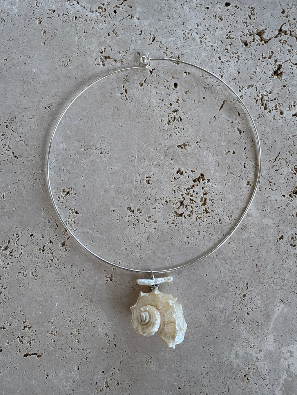 Collier jonc Shell