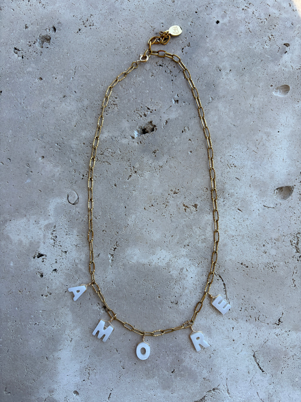 Collier message "Amore"