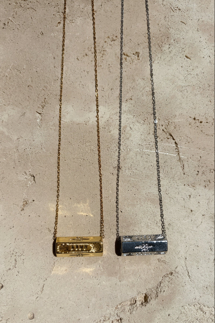 Collier Mantra