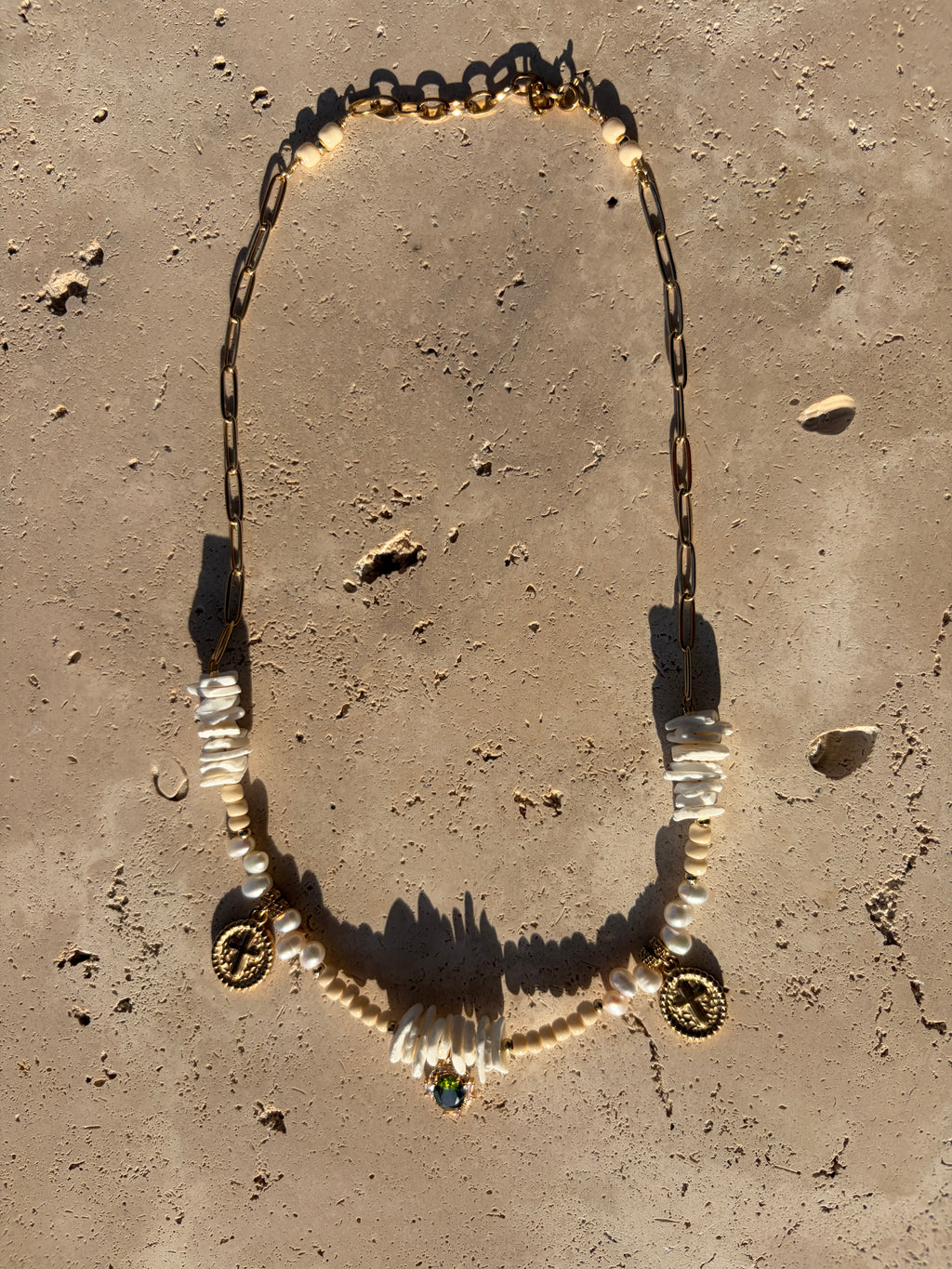 Collier Holy
