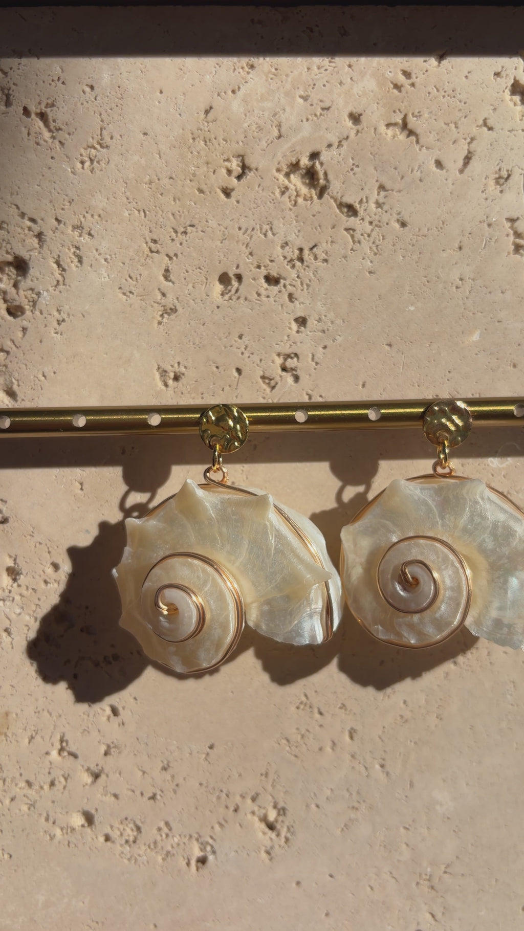 Boucles d'oreilles Shell gold